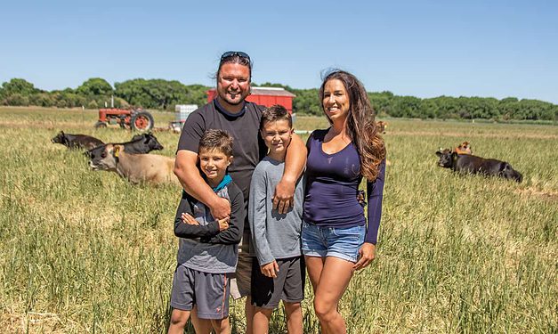 De Smet Dairy Farms and Creamery