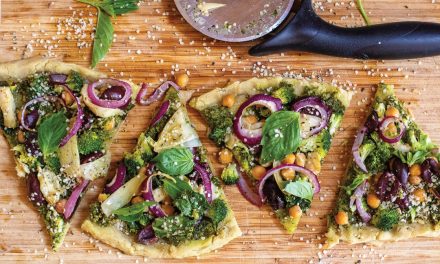 Kale Pesto Pizza